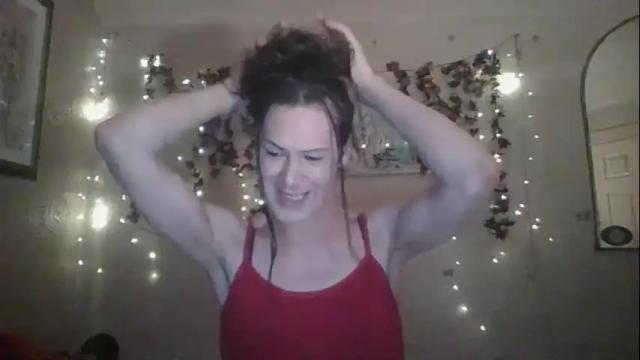 Image 2 of thesillymillie Stream on Chaturbate on 27 days ago