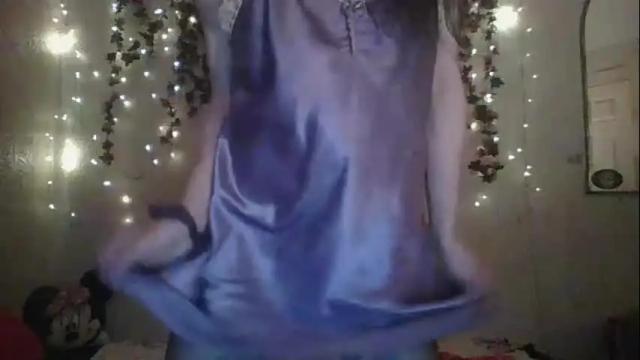 Image 12 of thesillymillie Stream on Chaturbate on 15 days ago