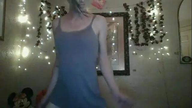 Image 10 of thesillymillie Stream on Chaturbate on 1 month ago