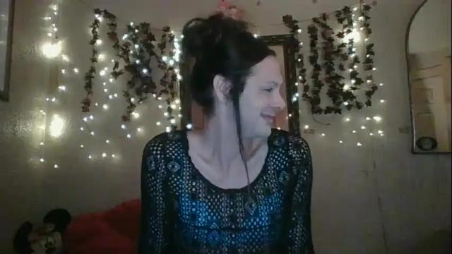 Image 12 of thesillymillie Stream on Chaturbate on 1 month ago