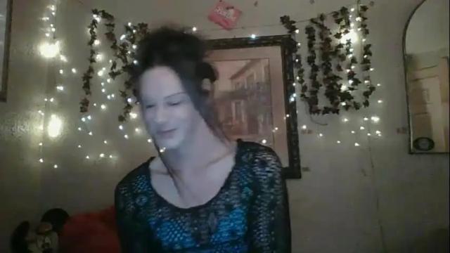 Image 2 of thesillymillie Stream on Chaturbate on 1 month ago