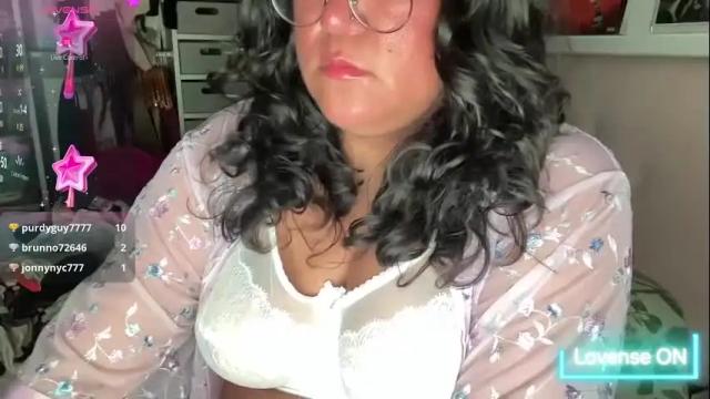 Image 6 of thesnackmaster Stream on Chaturbate on 6 months ago