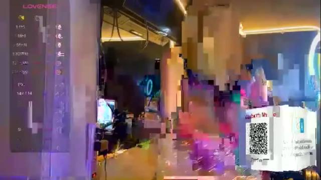 Image 12 of thetrinityyyy Stream on Chaturbate on 25 months ago