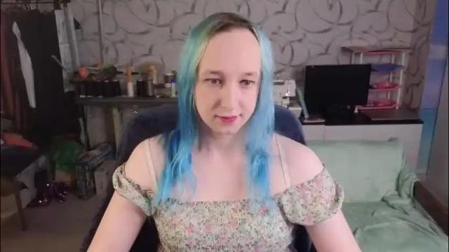 Image 4 of thetrixy Stream on Chaturbate on 4 months ago