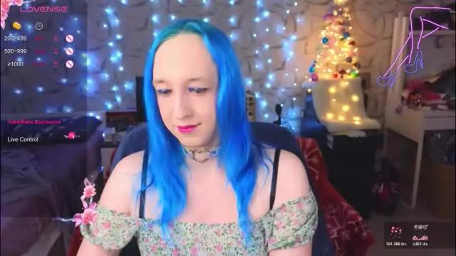 Image 4 of thetrixy Stream on Chaturbate on 1 month ago