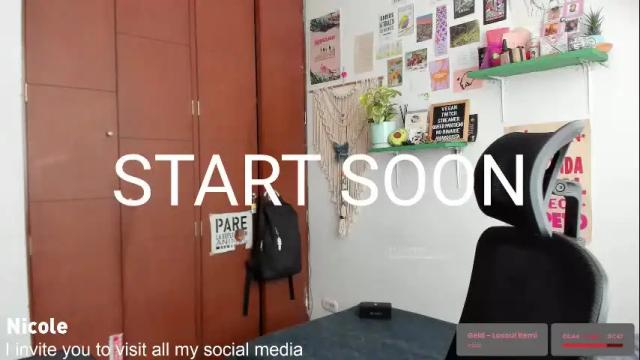 Image 2 of thetropicalseduction Stream on Chaturbate on 2 months ago