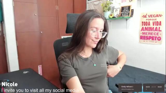 Image 7 of thetropicalseduction Stream on Chaturbate on 2 months ago