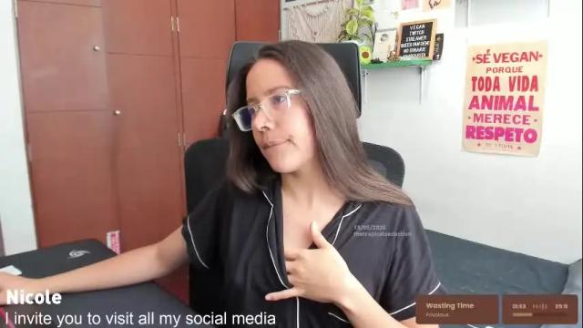 Image 6 of thetropicalseduction Stream on Chaturbate on 1 month ago
