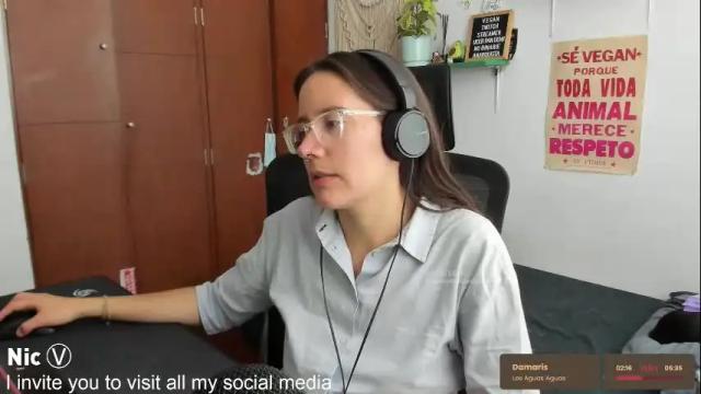 Image 10 of thetropicalseduction Stream on Chaturbate on 23 days ago