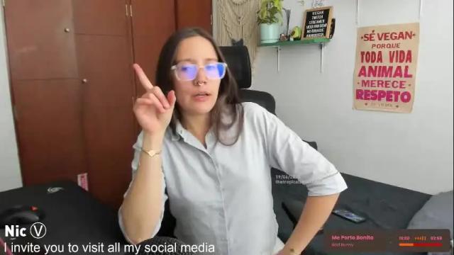 Image 7 of thetropicalseduction Stream on Chaturbate on 23 days ago