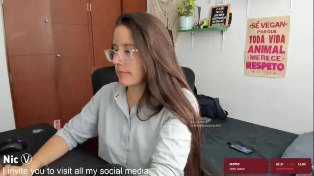 Image 8 of thetropicalseduction Stream on Chaturbate on 23 days ago