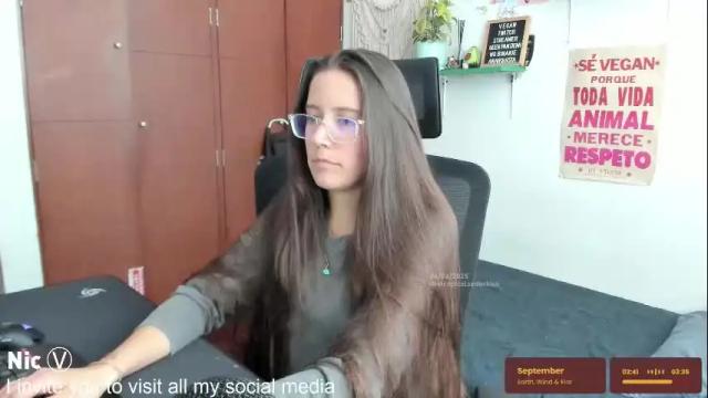 Image 12 of thetropicalseduction Stream on Chaturbate on 16 days ago