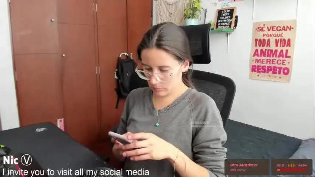 Image 3 of thetropicalseduction Stream on Chaturbate on 16 days ago