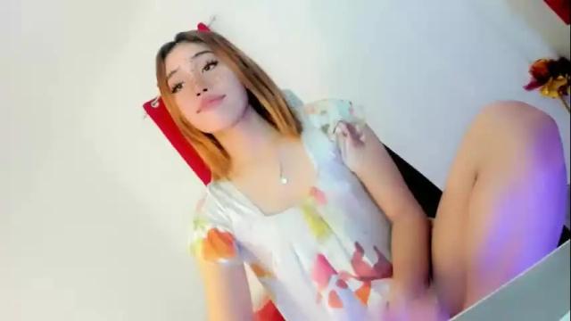 Image 4 of thewhoremistress05 Stream on Chaturbate on 12 days ago