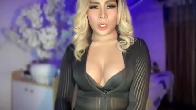 Image 10 of thewomanizer52 Stream on Chaturbate on 8 days ago