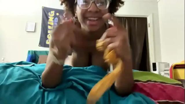 Image 11 of thexplayhouse Stream on Chaturbate on 18 months ago