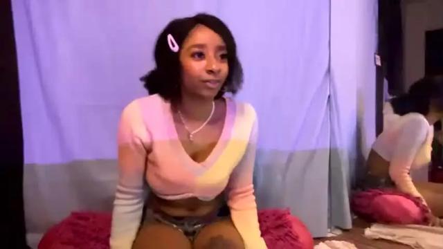 Image 7 of thexplayhouse Stream on Chaturbate on 17 months ago
