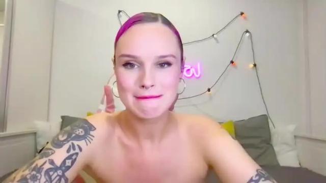 Image 3 of theycallmepantherr Stream on Chaturbate on 16 months ago