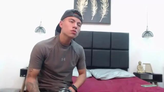 Image 3 of thiago_n_sahara Stream on Chaturbate on 12 months ago