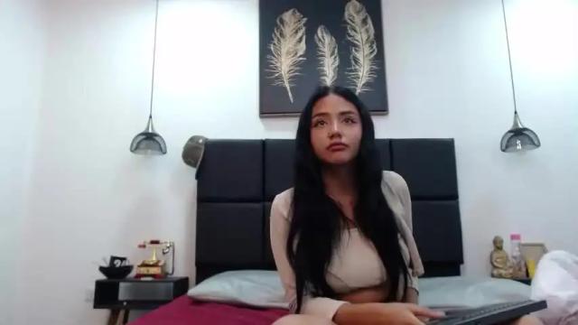Image 3 of thiago_n_sahara Stream on Chaturbate on 13 months ago