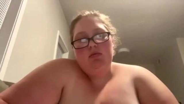 Image 11 of thiccblondie Stream on Chaturbate on 25 months ago