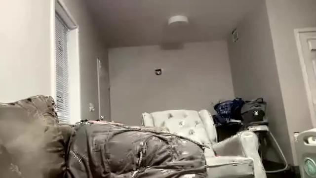 Image 12 of thiccblondie Stream on Chaturbate on 25 months ago