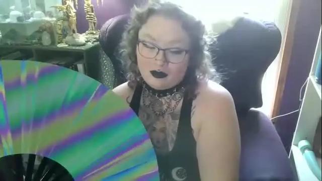 Image 4 of thiccwitchbitch Stream on Chaturbate on 5 months ago