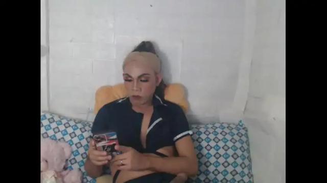 Image 2 of thick_bigcock13 Stream on Chaturbate on 12 months ago
