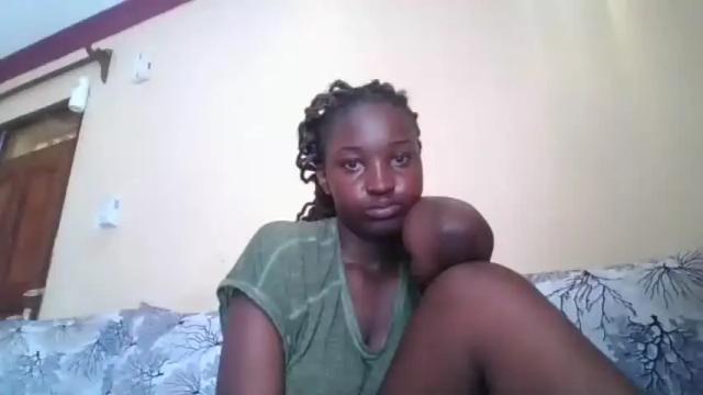 Image 6 of thick_eviey Stream on Chaturbate on 16 months ago