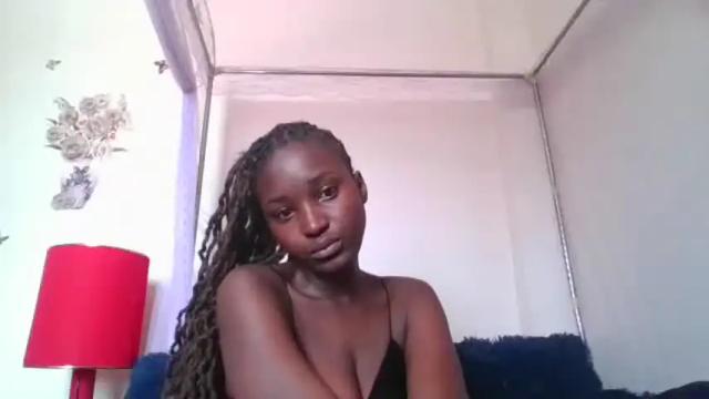 Image 7 of thick_eviey Stream on Chaturbate on 15 months ago