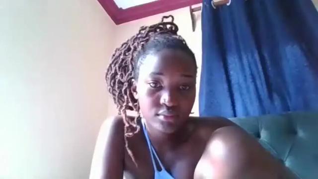 Image 2 of thick_eviey Stream on Chaturbate on 14 months ago