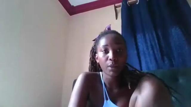 Image 3 of thick_eviey Stream on Chaturbate on 14 months ago