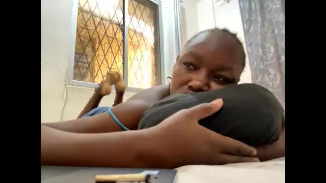 Image 7 of thick_jojo Stream on Chaturbate on 3 months ago