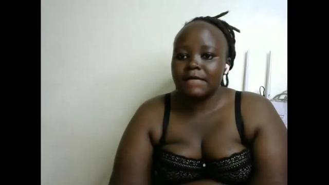 Image 4 of thick_sexxy Stream on Chaturbate on 15 months ago