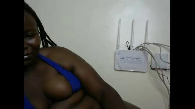 Image 7 of thick_sexxy Stream on Chaturbate on 15 months ago