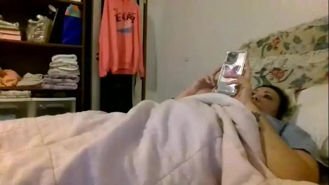 Image 10 of thickassazn93 Stream on Chaturbate on 3 days ago
