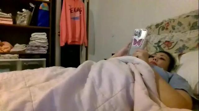 Image 11 of thickassazn93 Stream on Chaturbate on 3 days ago