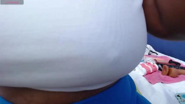 Image 3 of thickebonymilf Stream on Chaturbate on 13 months ago