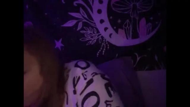 Image 8 of thickgingergoddess Stream on Chaturbate on 15 days ago