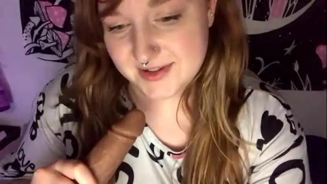 Image 12 of thickgingergoddess Stream on Chaturbate on 2 months ago