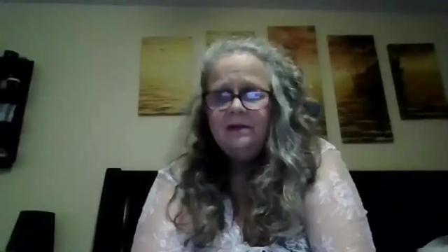 Image 6 of thickhippiechick Stream on Chaturbate on 20 months ago