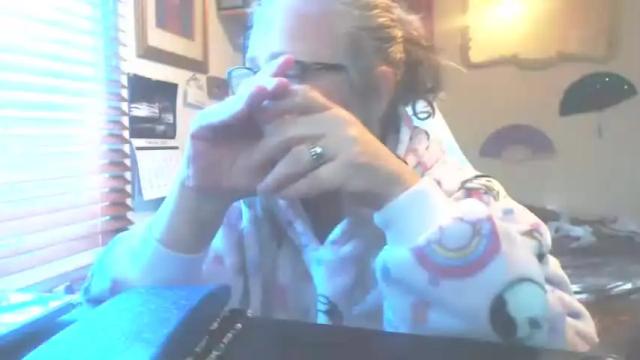 Image 6 of thickhippiechick Stream on Chaturbate on 14 months ago
