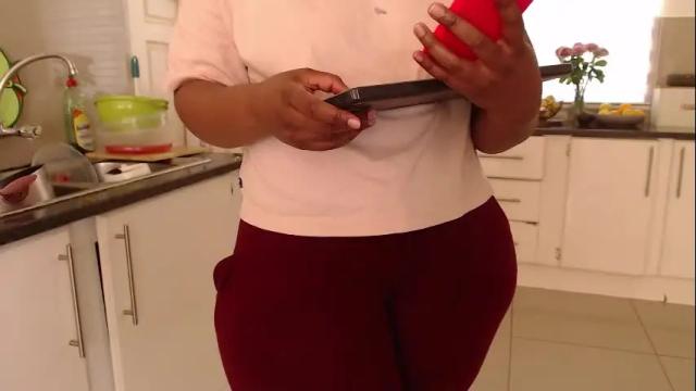 Image 2 of thickjes Stream on Chaturbate on 1 month ago