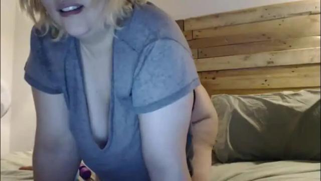 Thumbnail 2, thikkumz_koxx's Stream at Chaturbate, 1 month ago