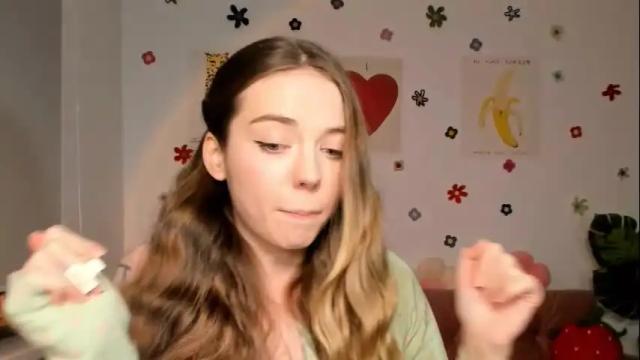 Image 6 of thisisamelia Stream on Chaturbate on 8 months ago