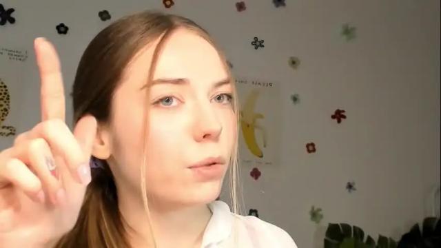 Image 11 of thisisamelia Stream on Chaturbate on 7 months ago