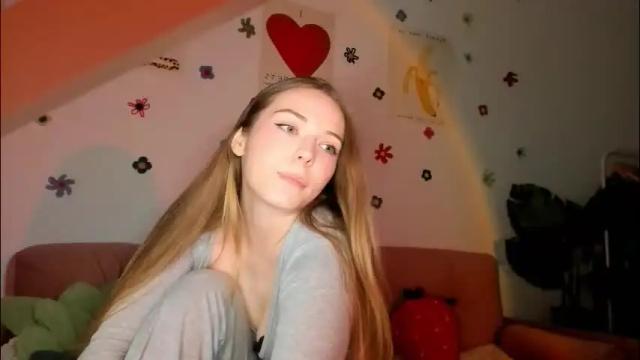 Image 3 of thisisamelia Stream on Chaturbate on 3 months ago