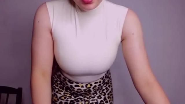 Image 7 of thladylillian Stream on Chaturbate on 20 months ago