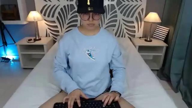Image 2 of thomascooper666 Stream on Chaturbate on 19 months ago