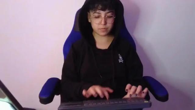 Image 11 of thomascooper_cams Stream on Chaturbate on 15 months ago